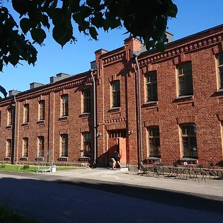 Rakuuna Szálloda 4*