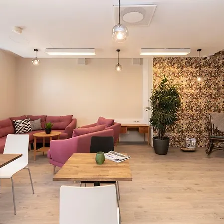 Otel Rakuuna 4*