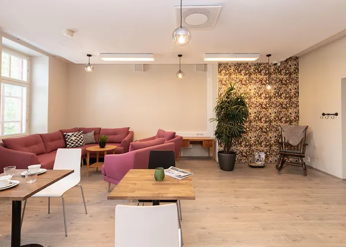 Rakuuna Hotell Villmanstrand